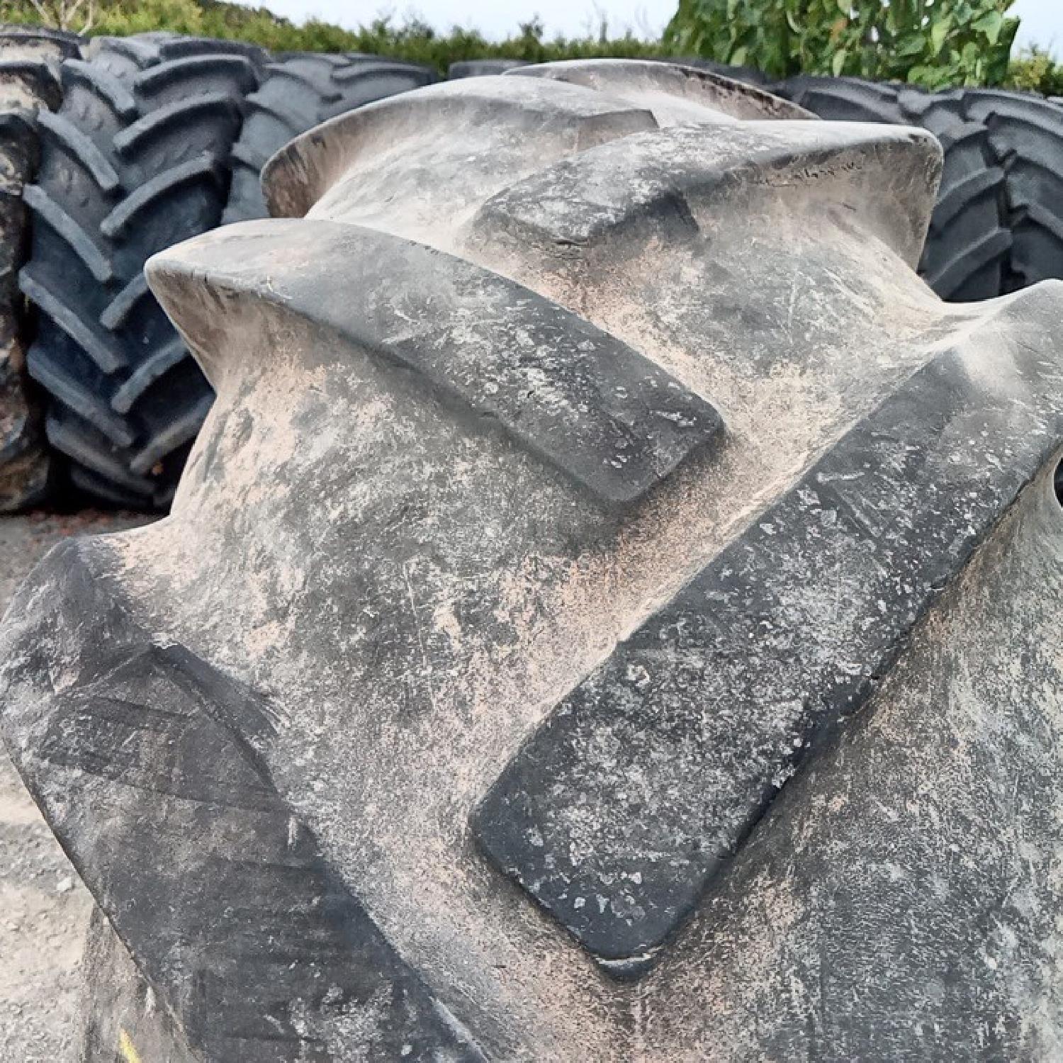  Cauciucuri 14.9-28 (380/85R28) Goodyear