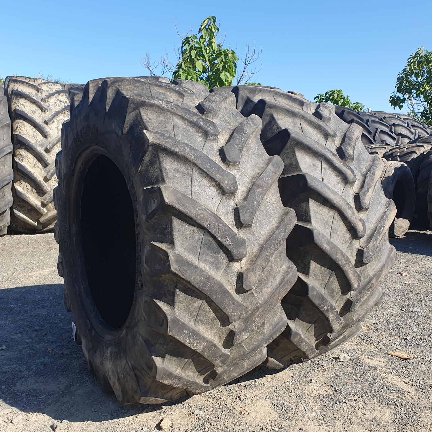 Cauciucuri 440/65R24  Trelleborg
