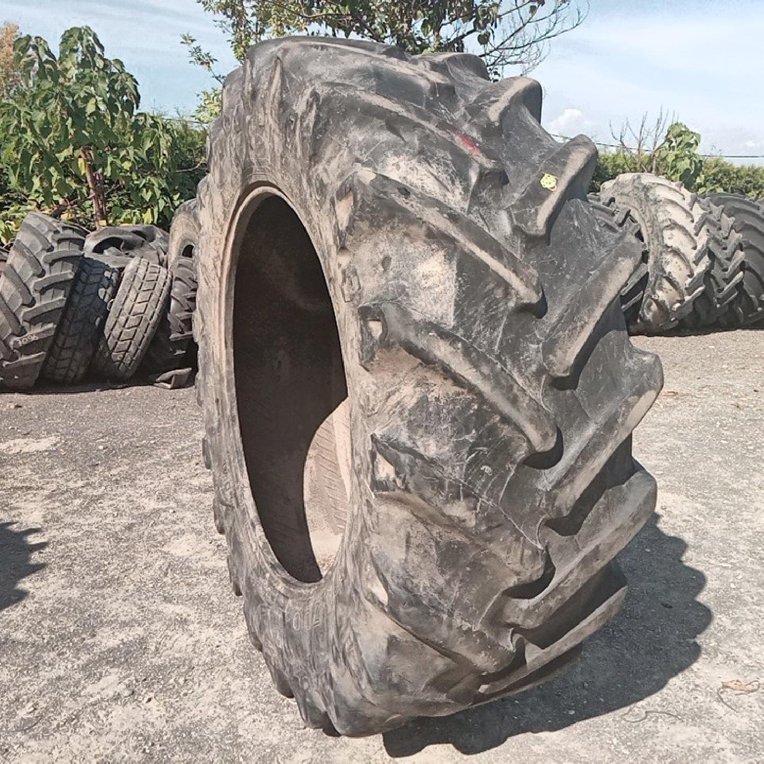  Cauciucuri 580/70R42 Pirelli