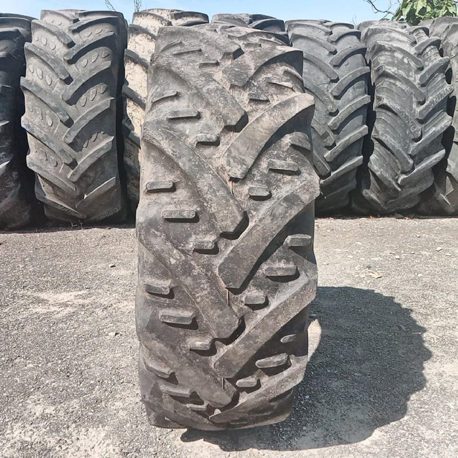  Cauciucuri 340/75R20 Kleber