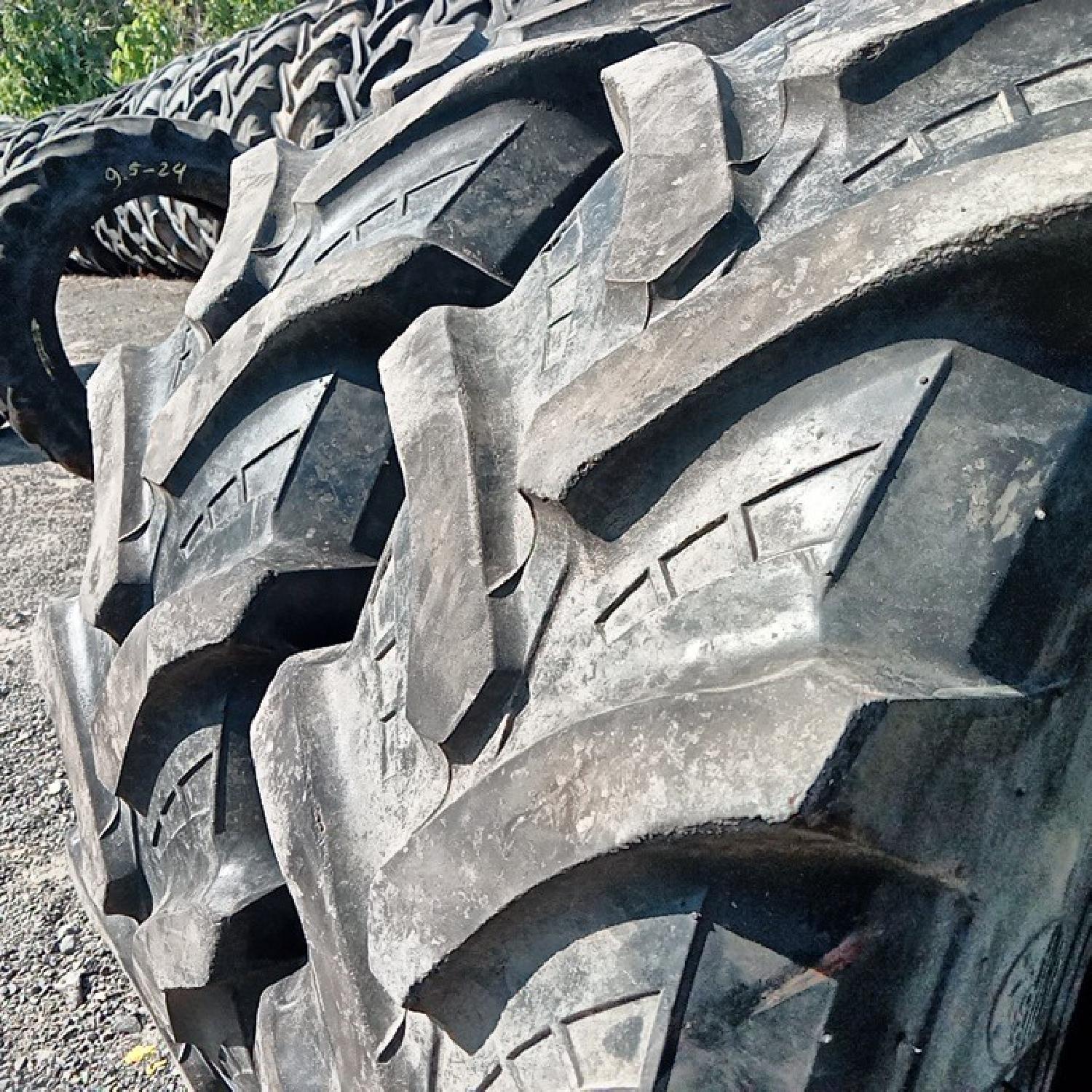  Cauciucuri 280/85R20 (11.2R20) Petlas