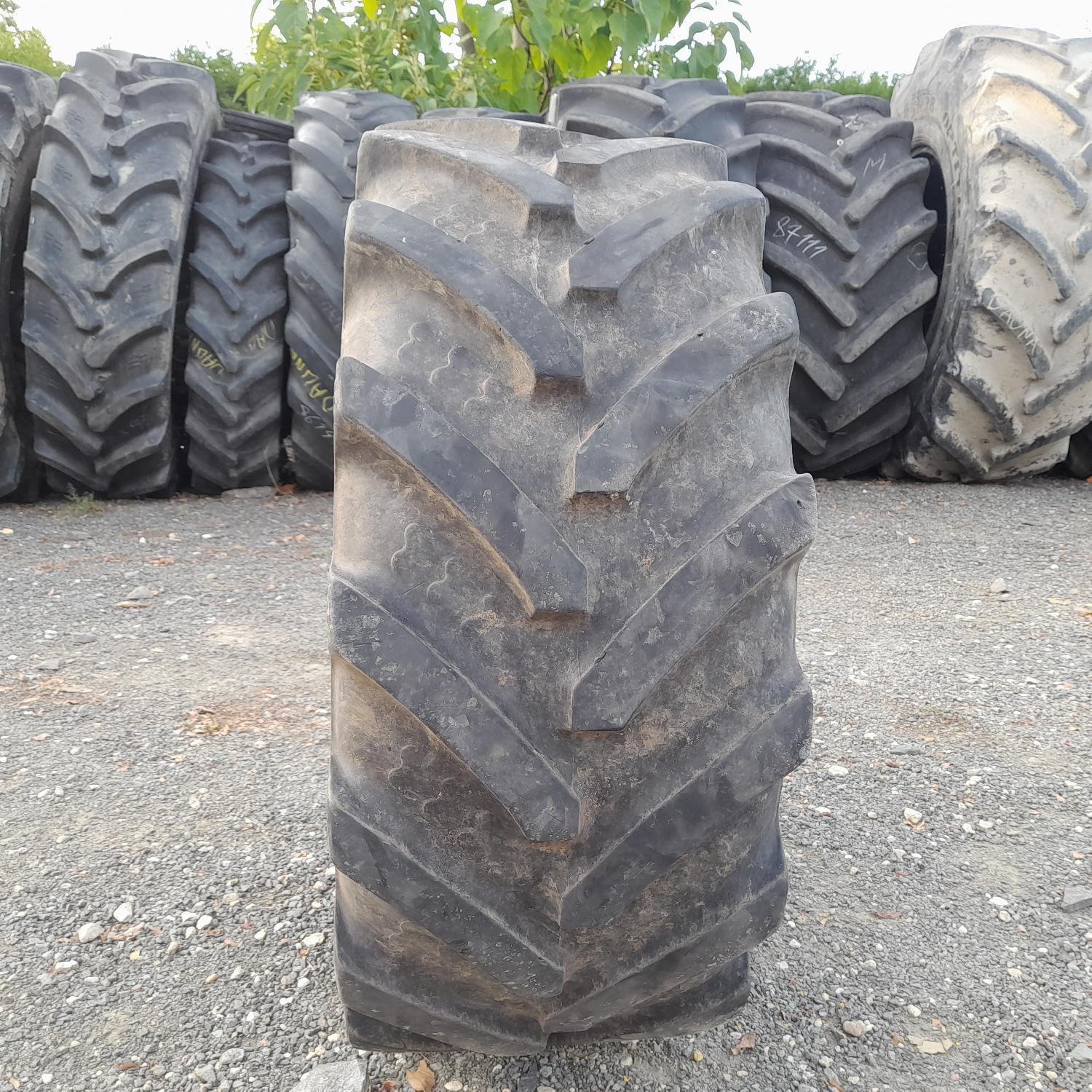  Cauciucuri 320/65R18 Bkt