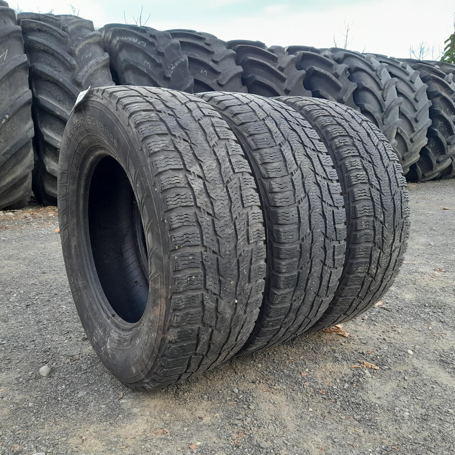  Cauciucuri 235/65R16C Nokian