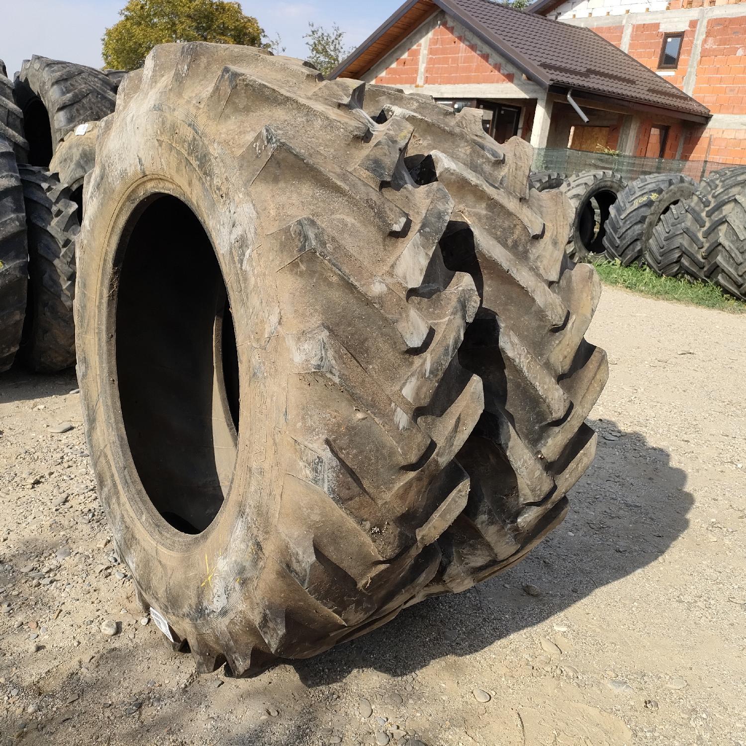  Cauciucuri 14.9-28 (380/85R28) Semperit
