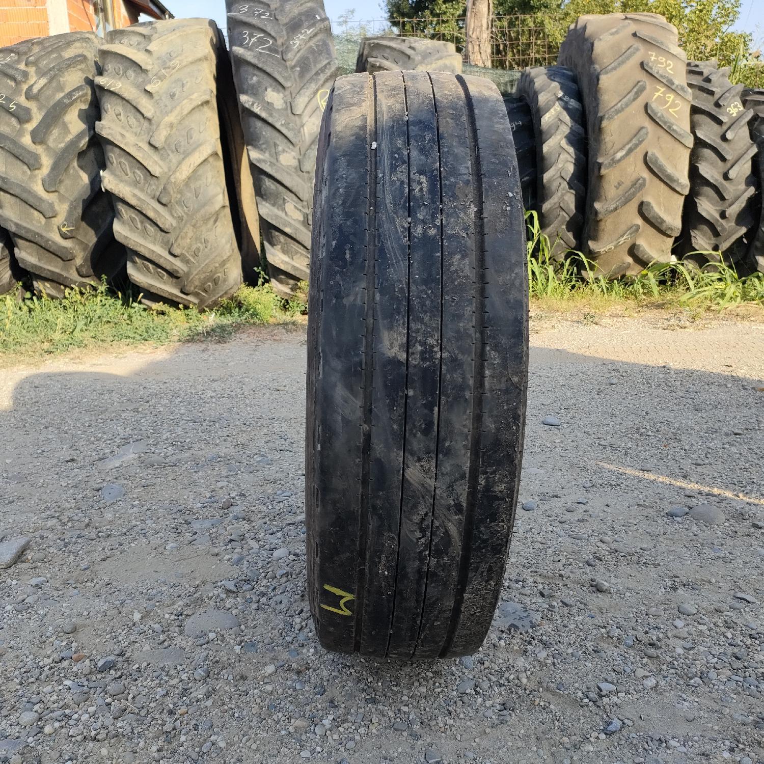  Cauciucuri 215/75R17.5  Fulda
