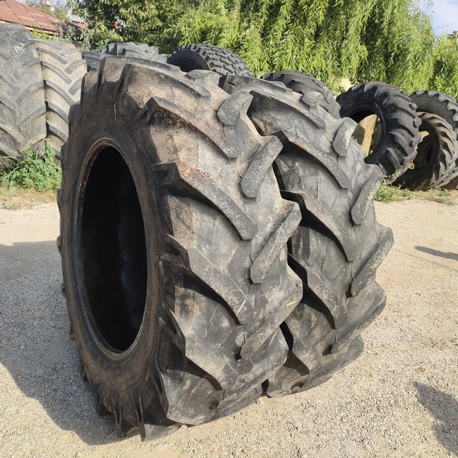  Cauciucuri 14.9R28 (380/85R28) Pirelli