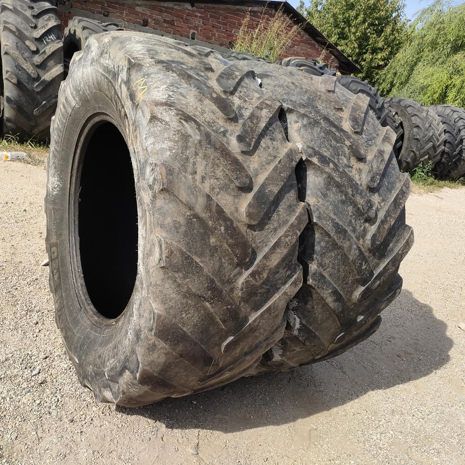  Cauciucuri 540/65R30 Michelin