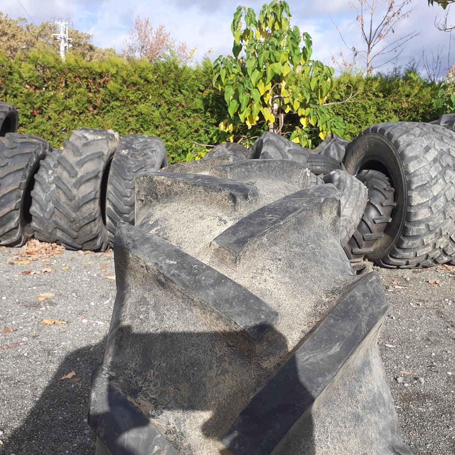  Cauciucuri 12.4-28 (320/85R28) Stomil