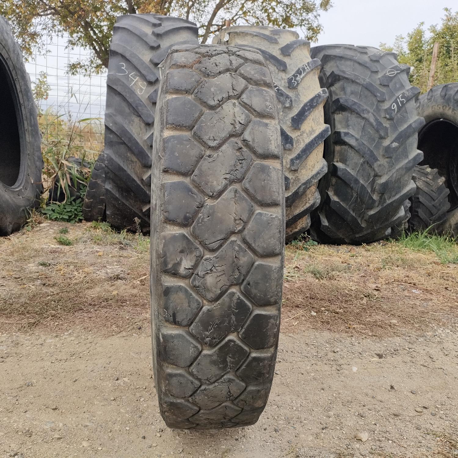  Cauciucuri 13R22.5 Bridgestone