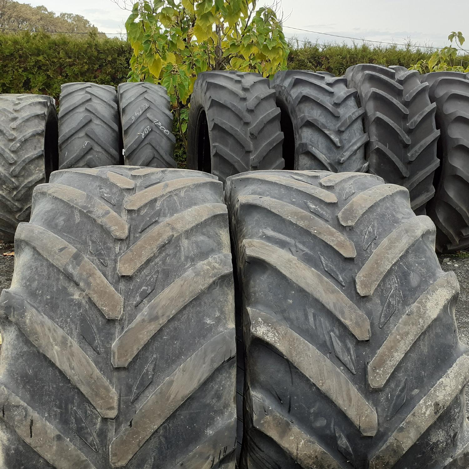  Cauciucuri 520/60R28 Michelin