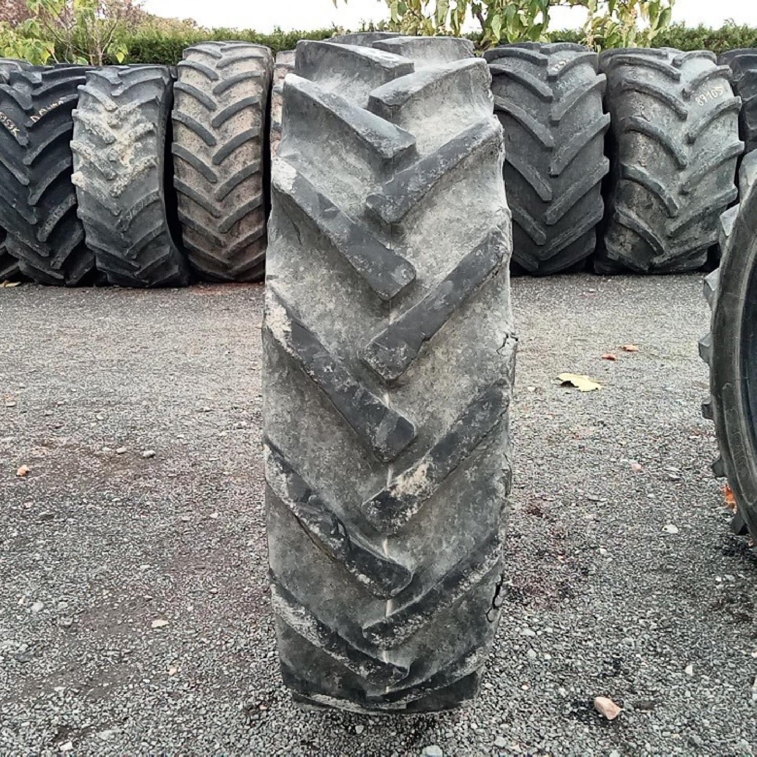  Cauciucuri 12.4-28 (320/85R28) Goodyear