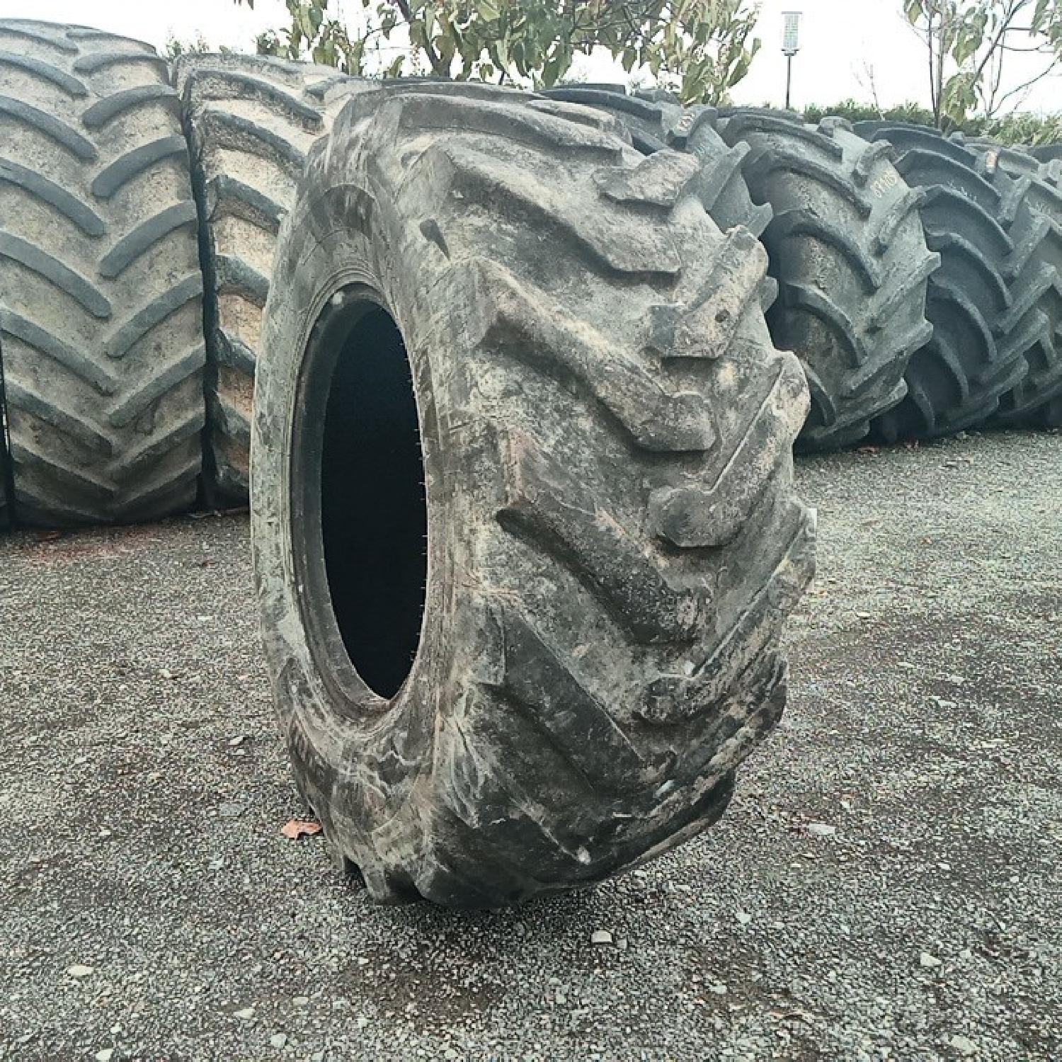  Cauciucuri 440/80-24 Michelin