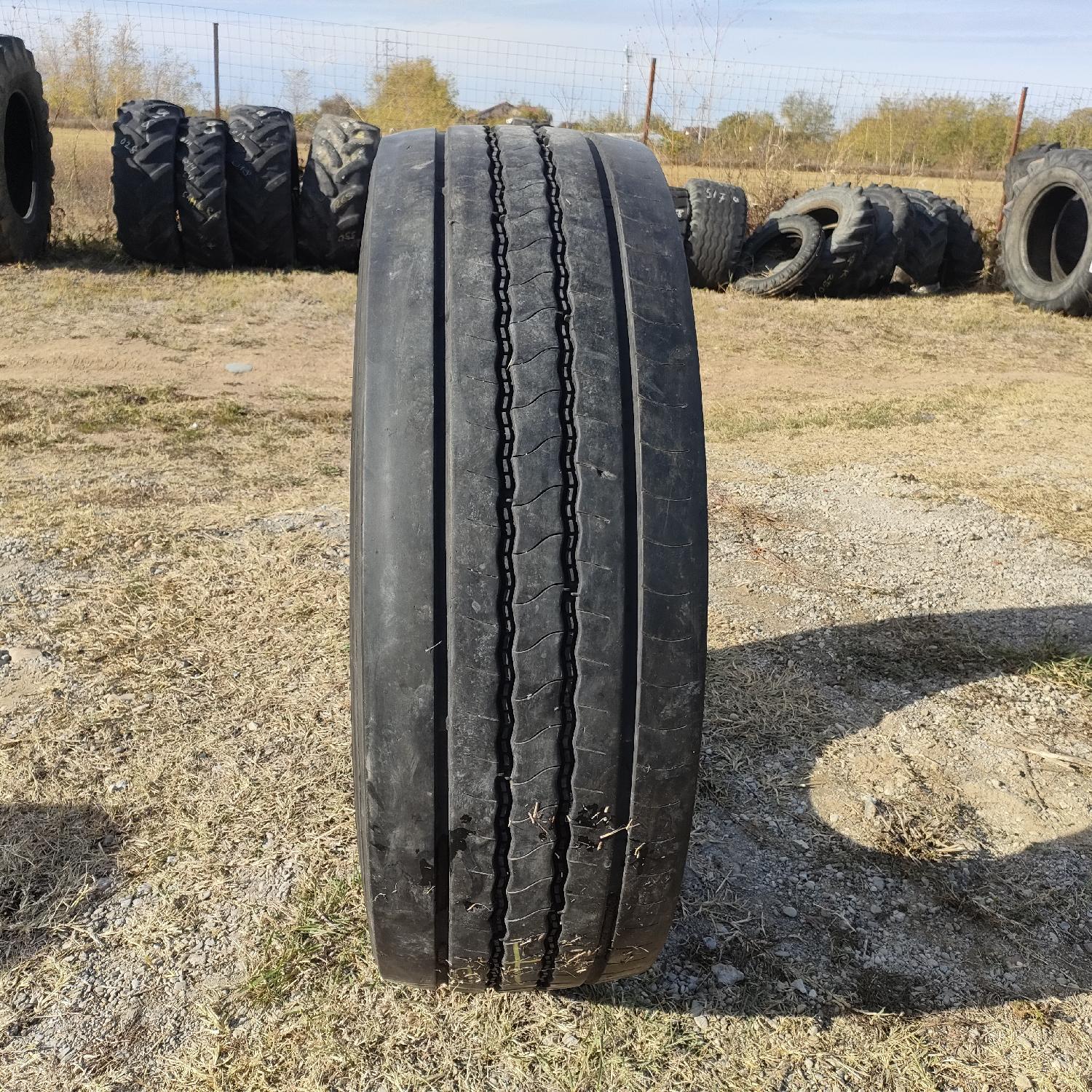  Cauciucuri 315/70R22.5 Bridgestone