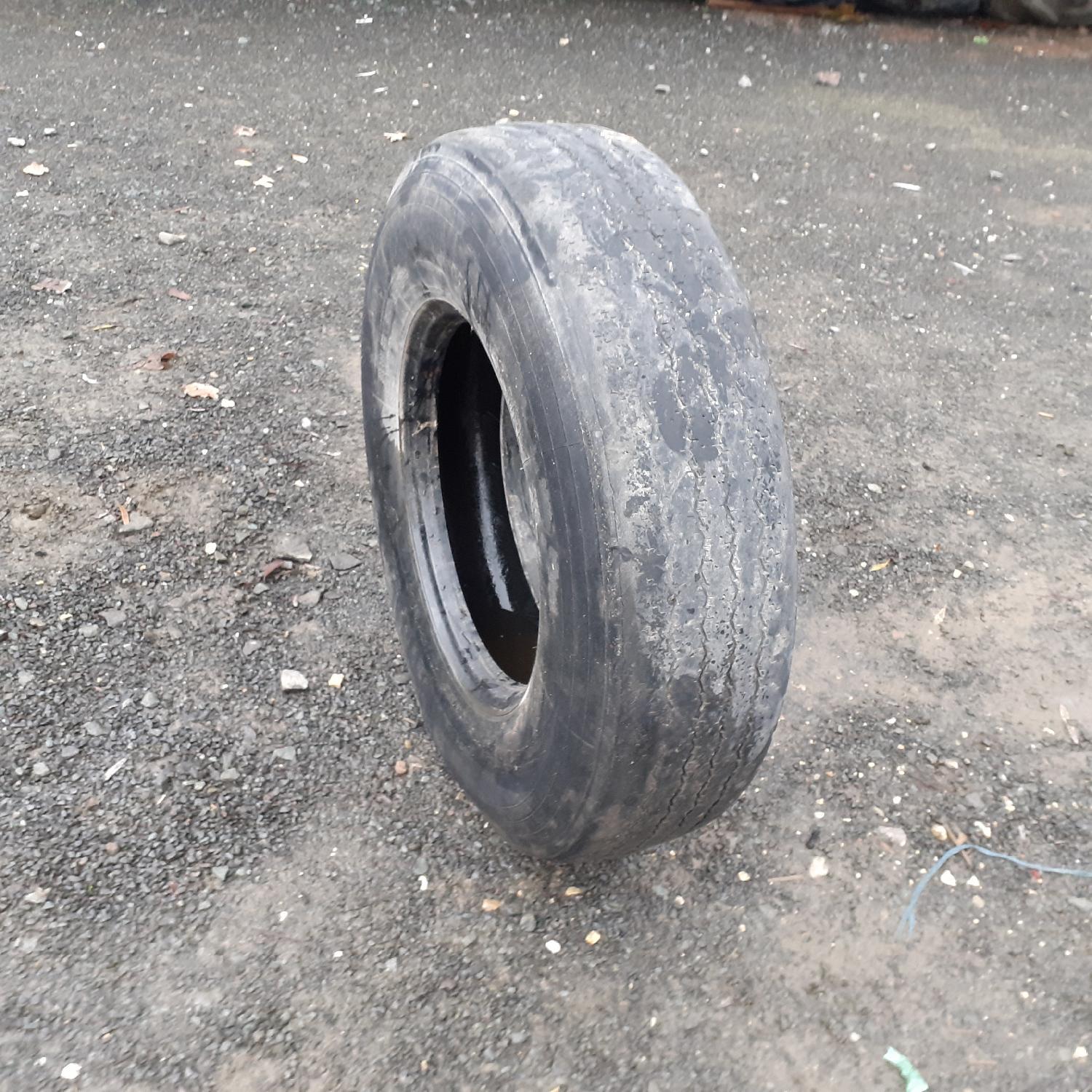  Cauciucuri 9.5R17.5 Michelin