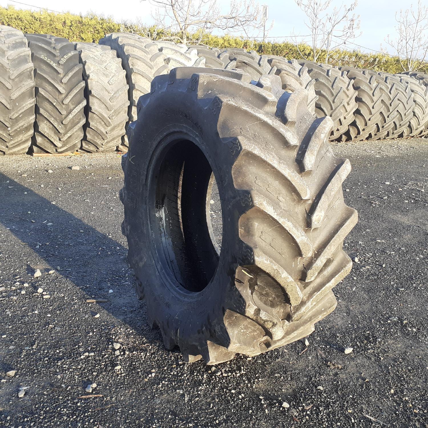  Cauciucuri 440/65R24  Bkt