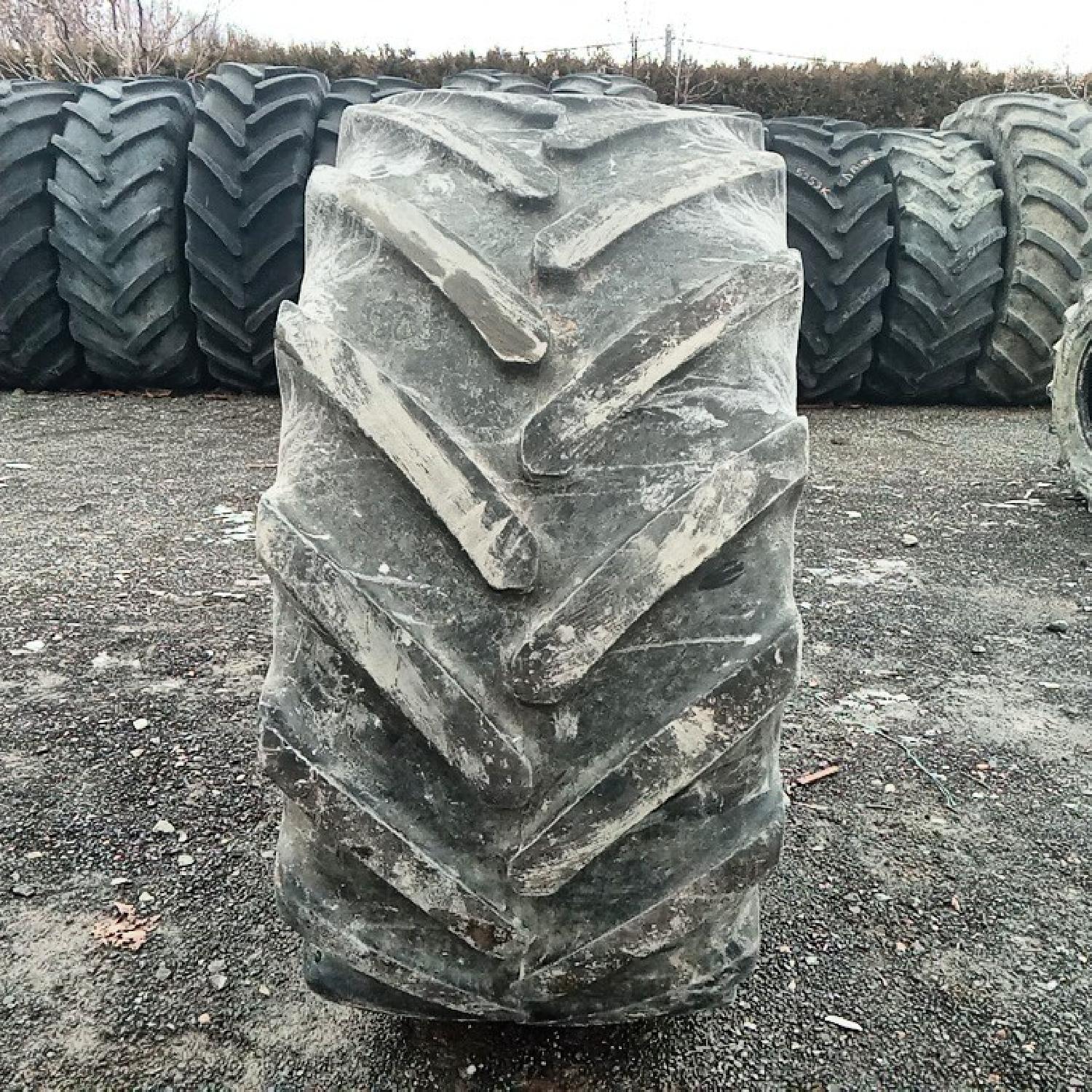  Cauciucuri 540/65R24 Michelin