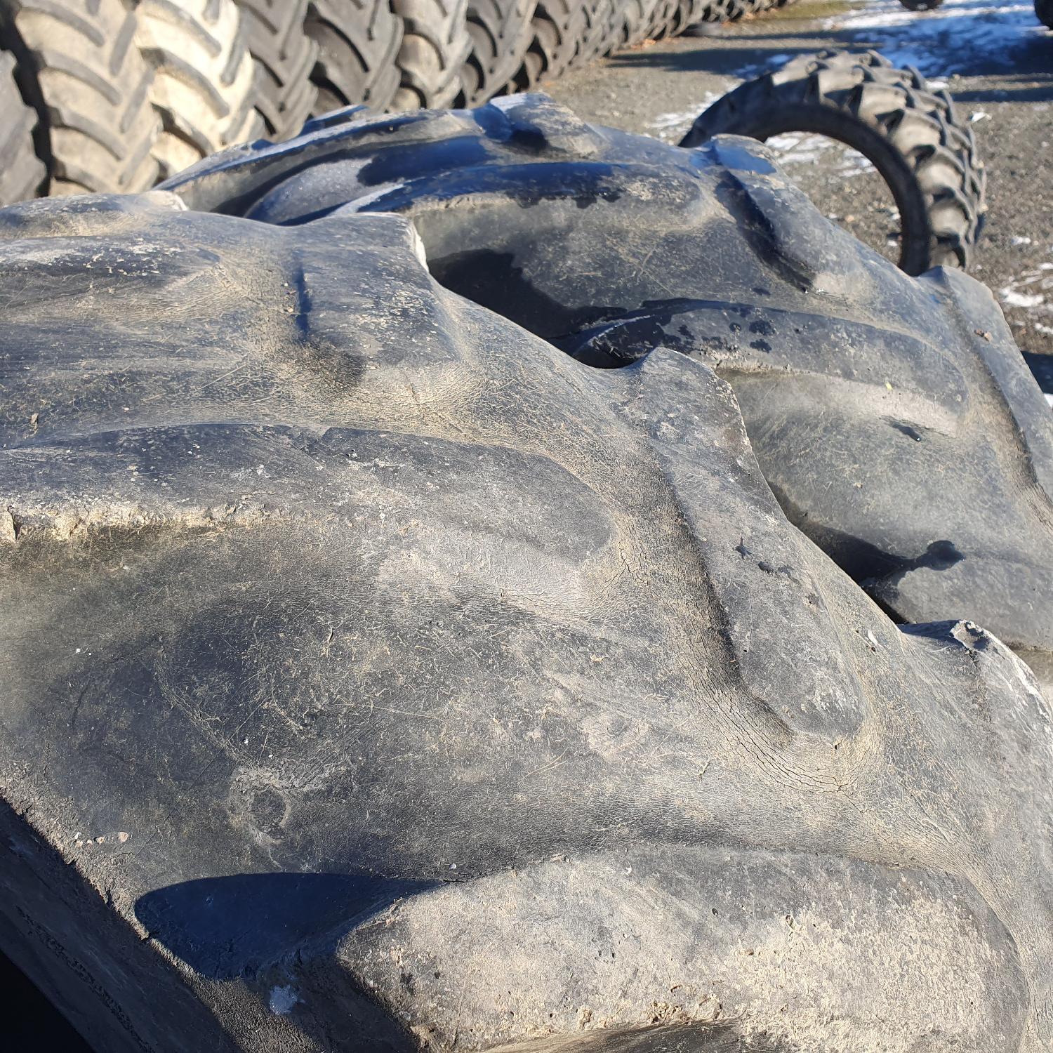  Cauciucuri 14.9R28 (380/85R28) Continental