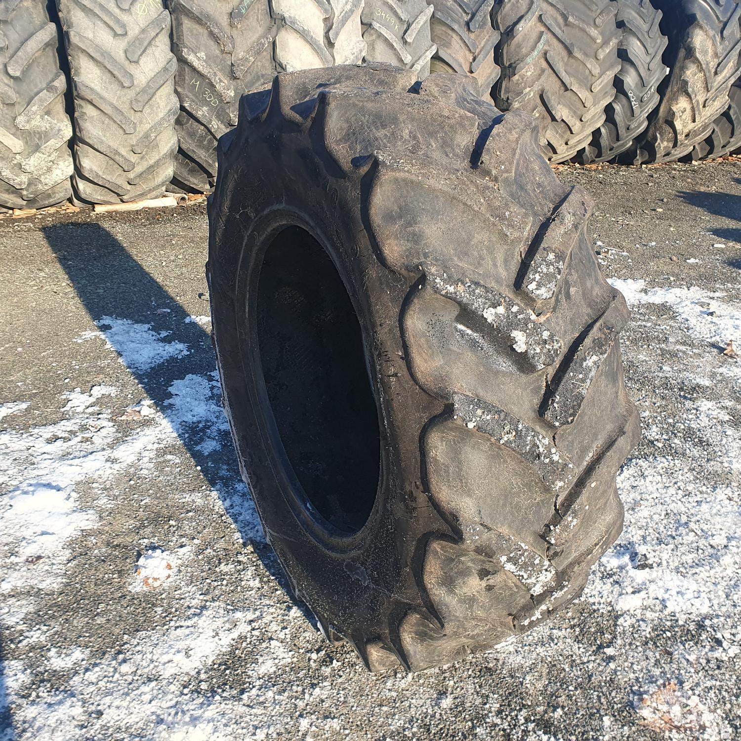  Cauciucuri 340/85R24 (13.6R24) Mitas
