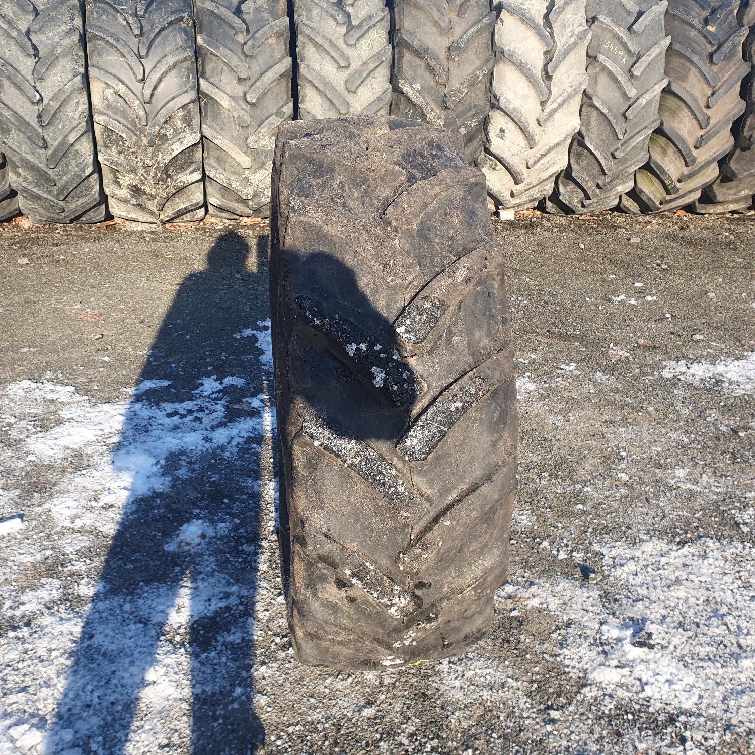  Cauciucuri 340/85R24 (13.6R24) Mitas