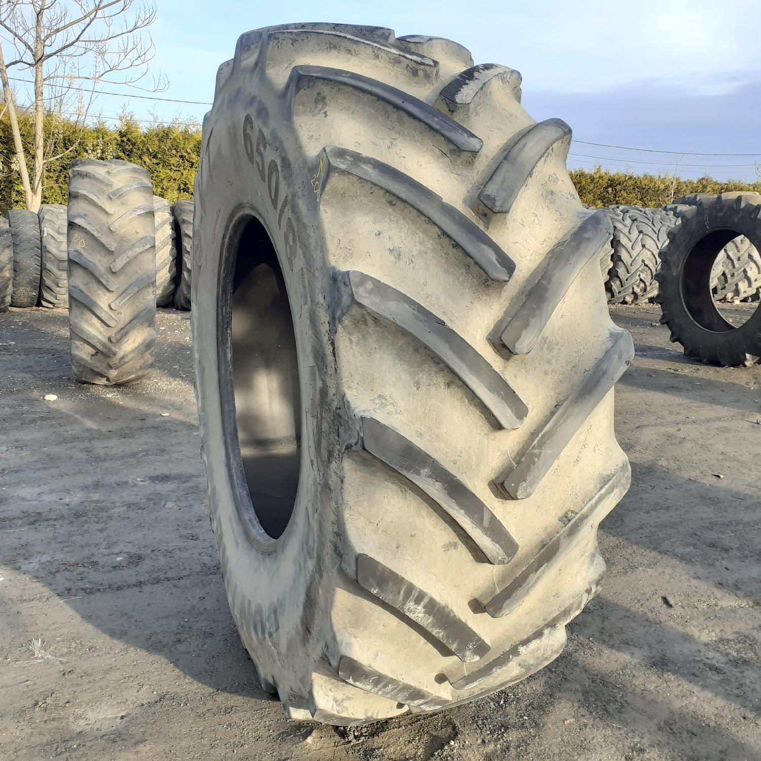  Cauciucuri 650/85R38  Continental