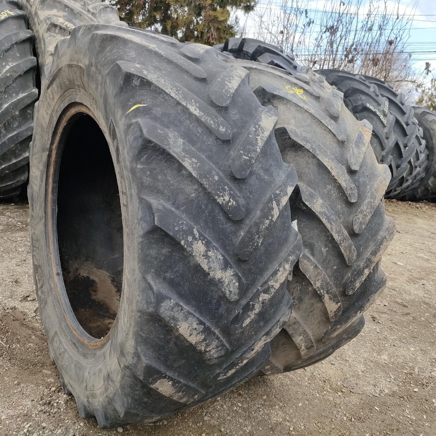  Cauciucuri 440/65R28 Michelin