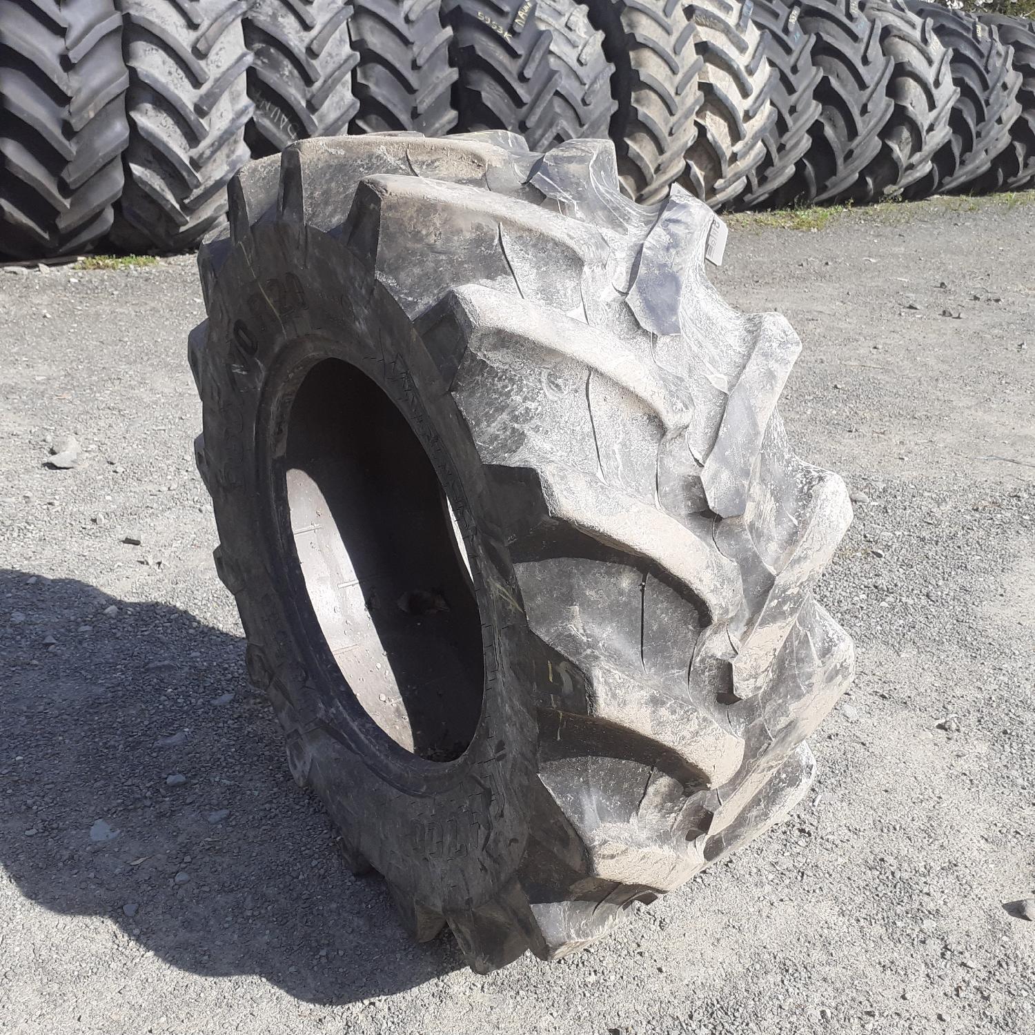  Cauciucuri 360/70R20 Pirelli