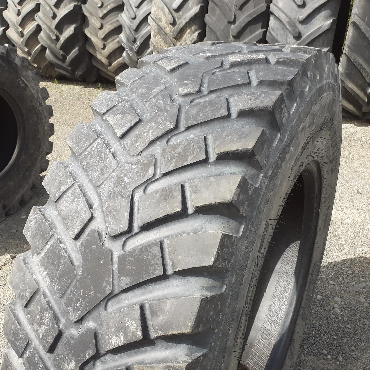  Cauciucuri 440/80R28 Bkt