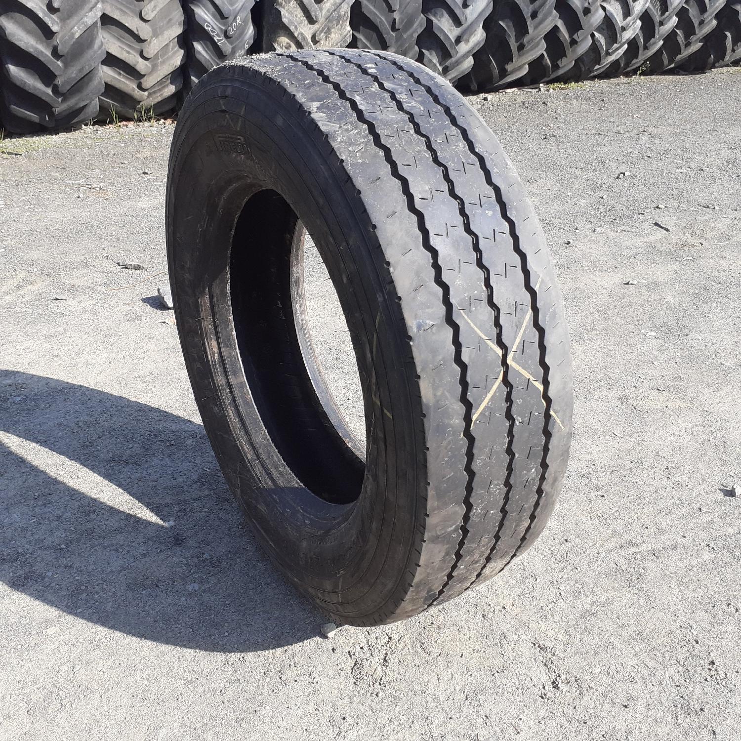  Cauciucuri 275/70R22.5 Pirelli