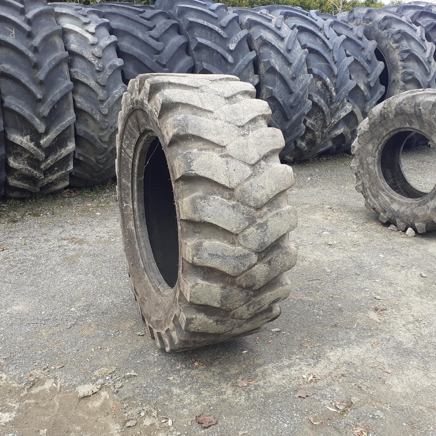  Cauciucuri 400/70-24 Mitas