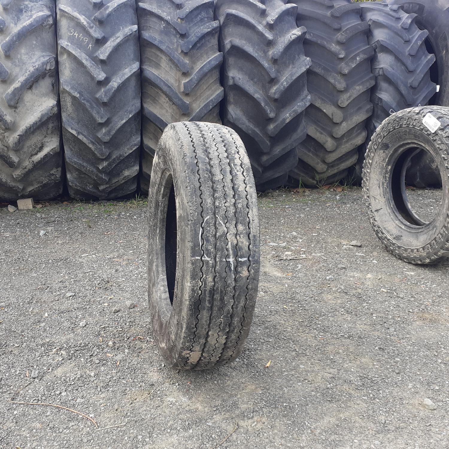  Cauciucuri 215/75R17.5 Barum