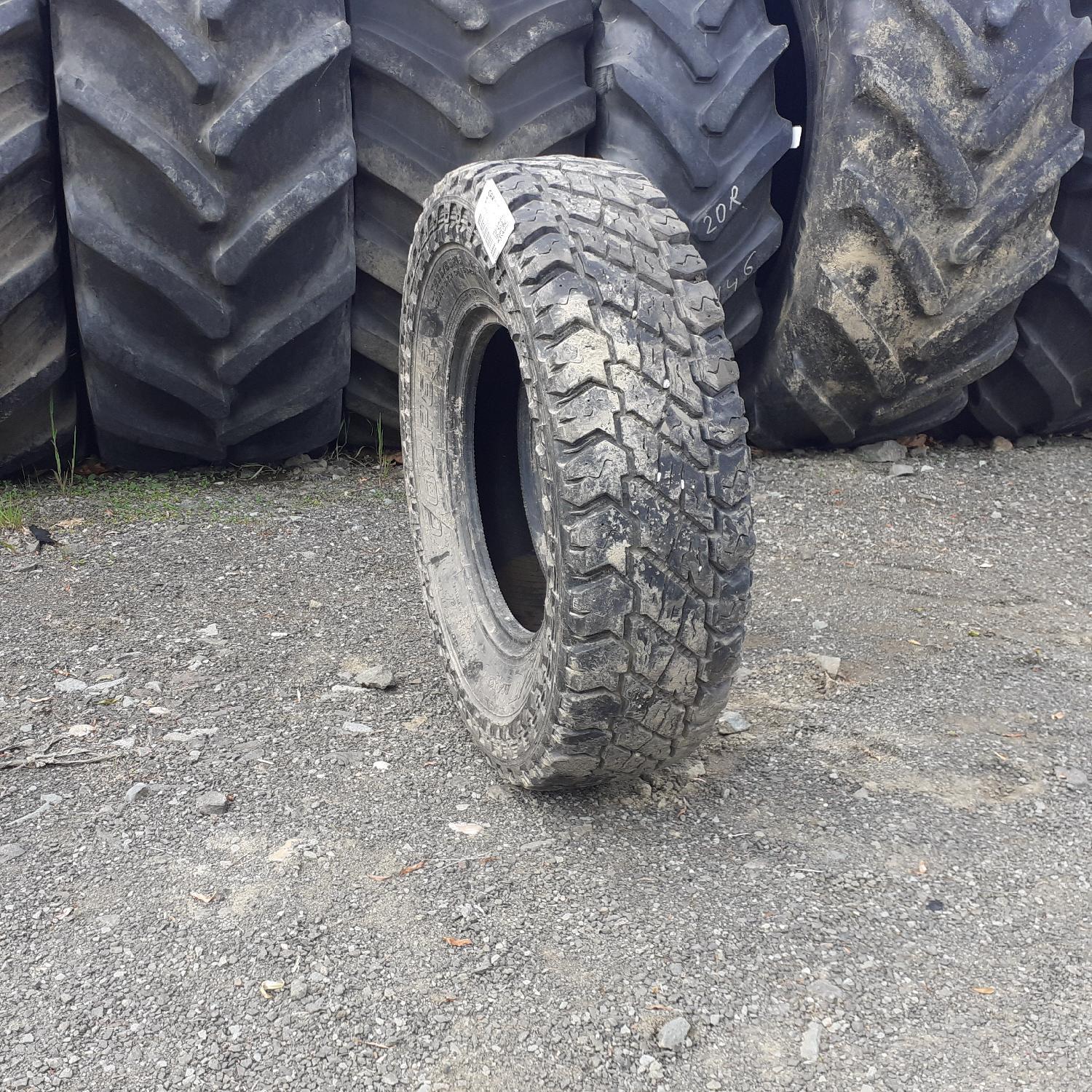  Cauciucuri 235/85R16 Discoverer