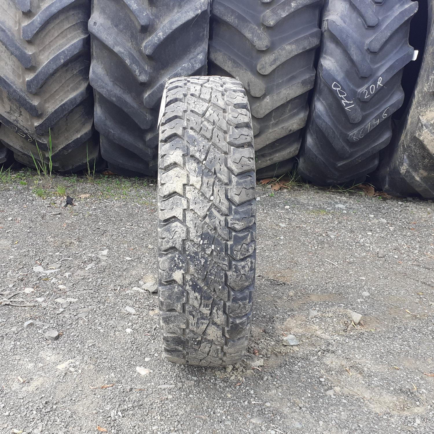  Cauciucuri 235/85R16 Discoverer