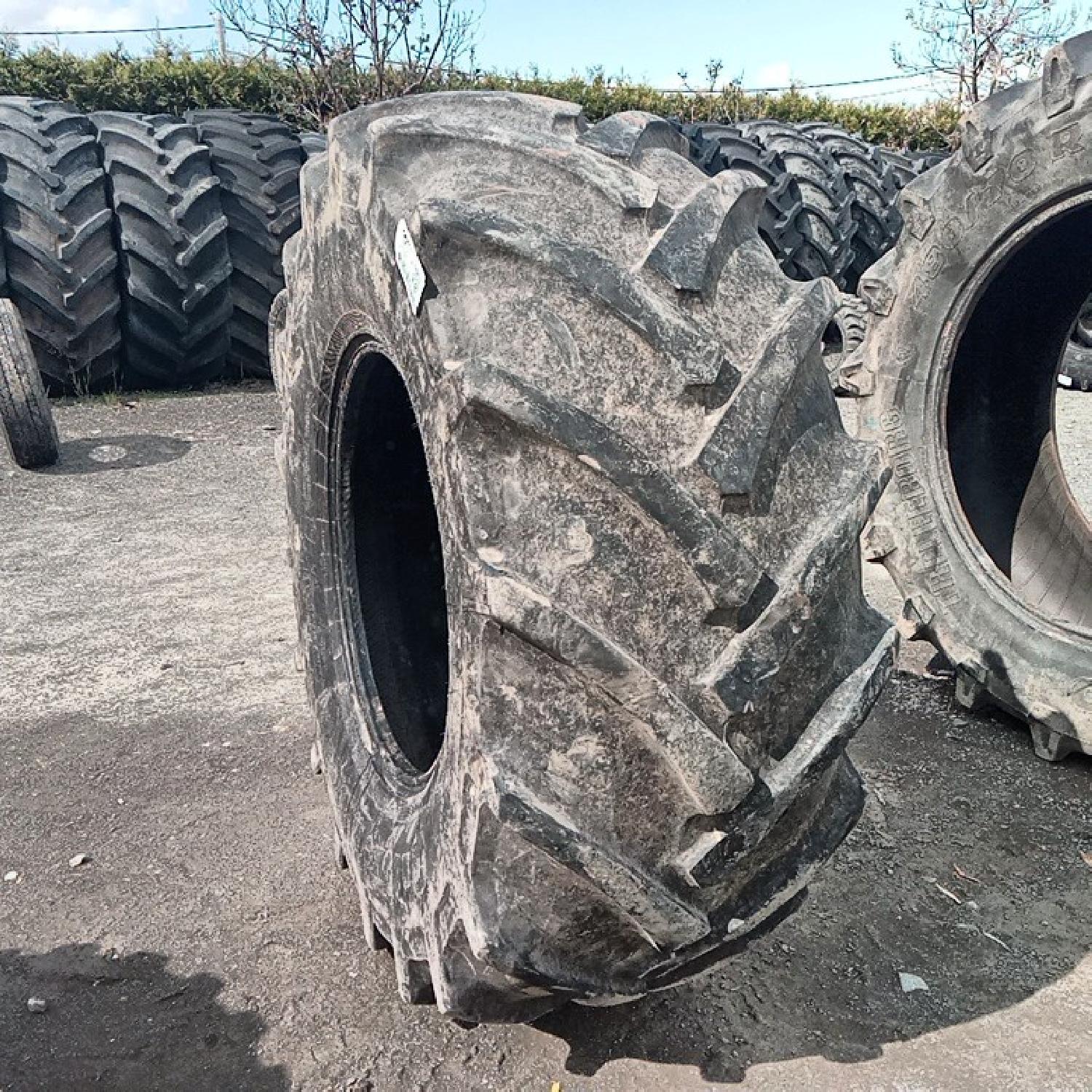  Cauciucuri 500/70R24 Continental