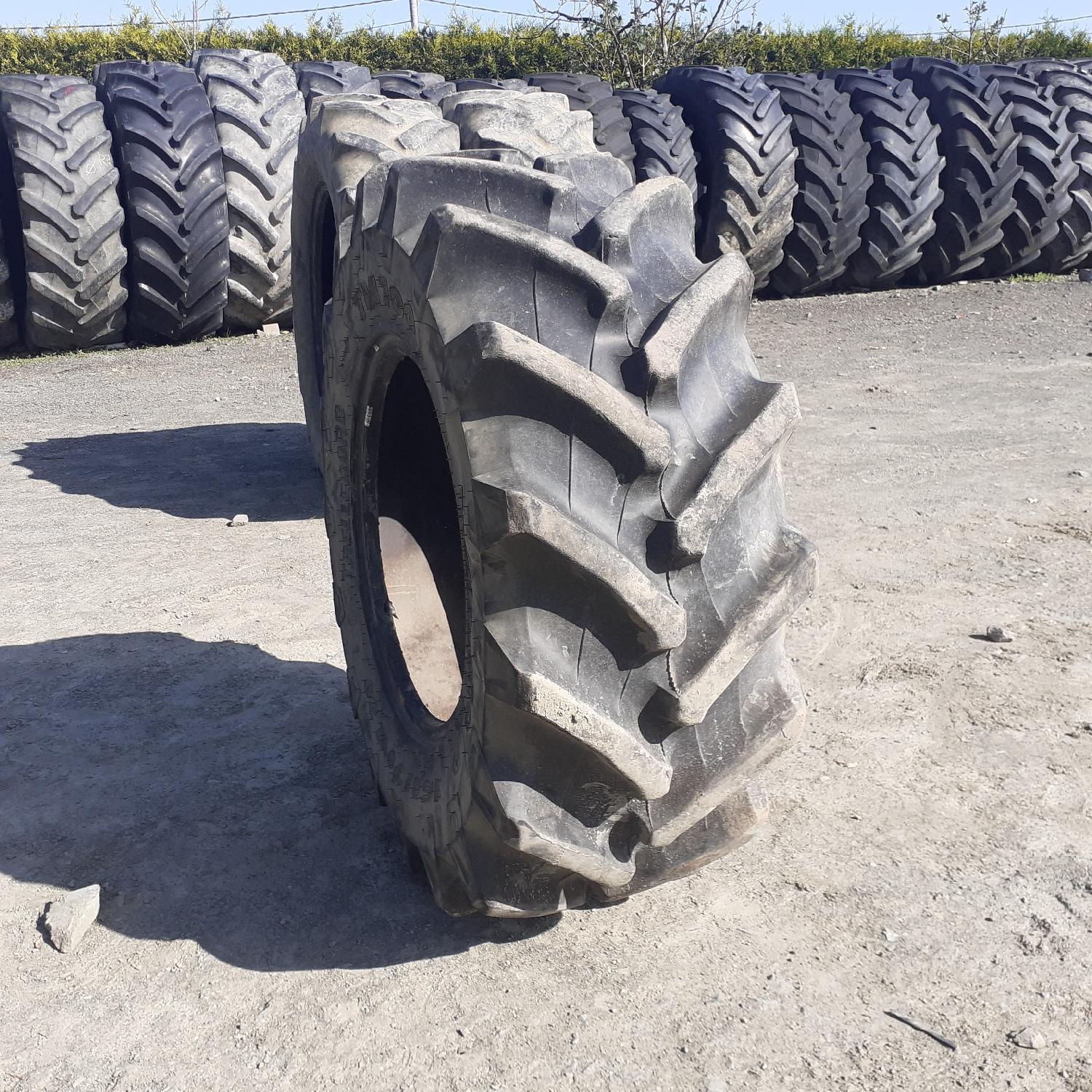  Cauciucuri 360/70R20 Trelleborg