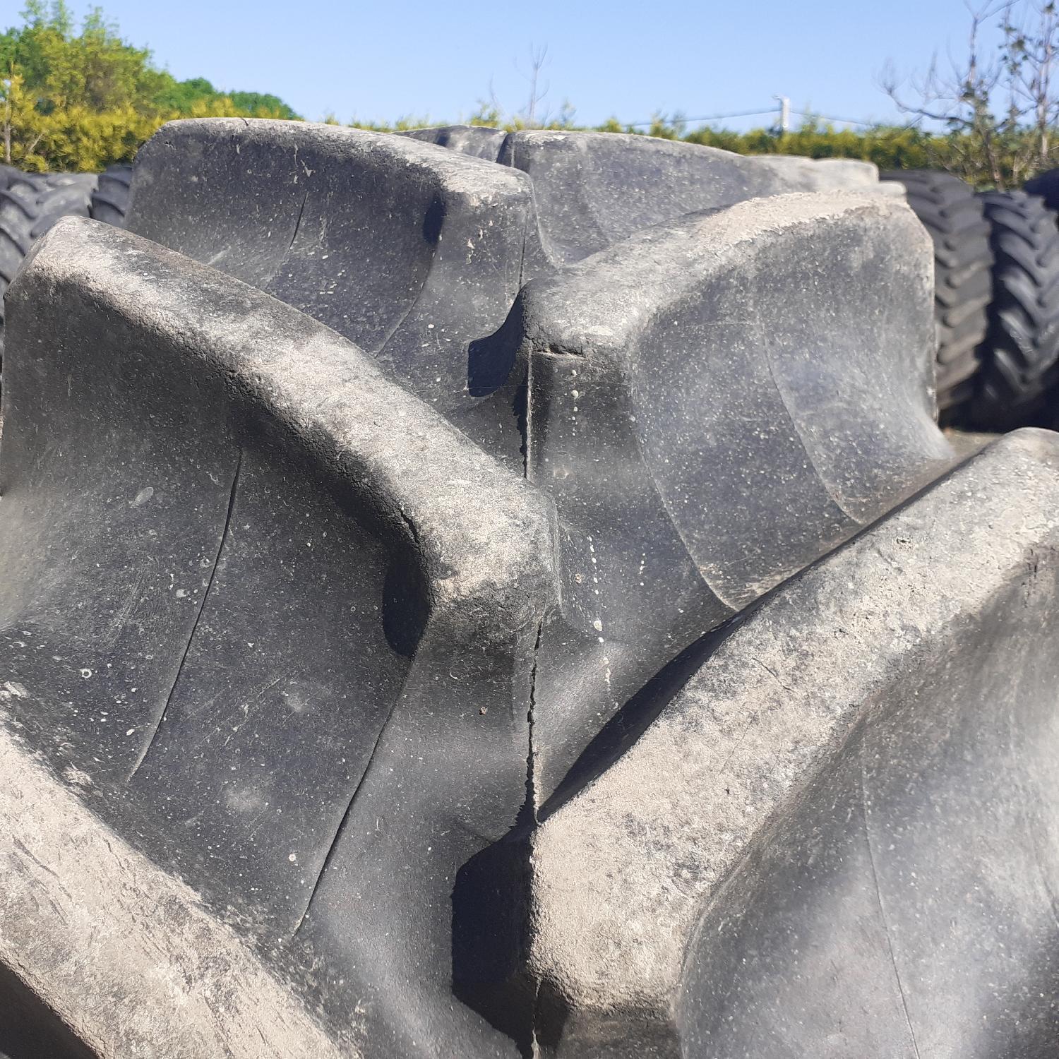  Cauciucuri 360/70R20 Trelleborg