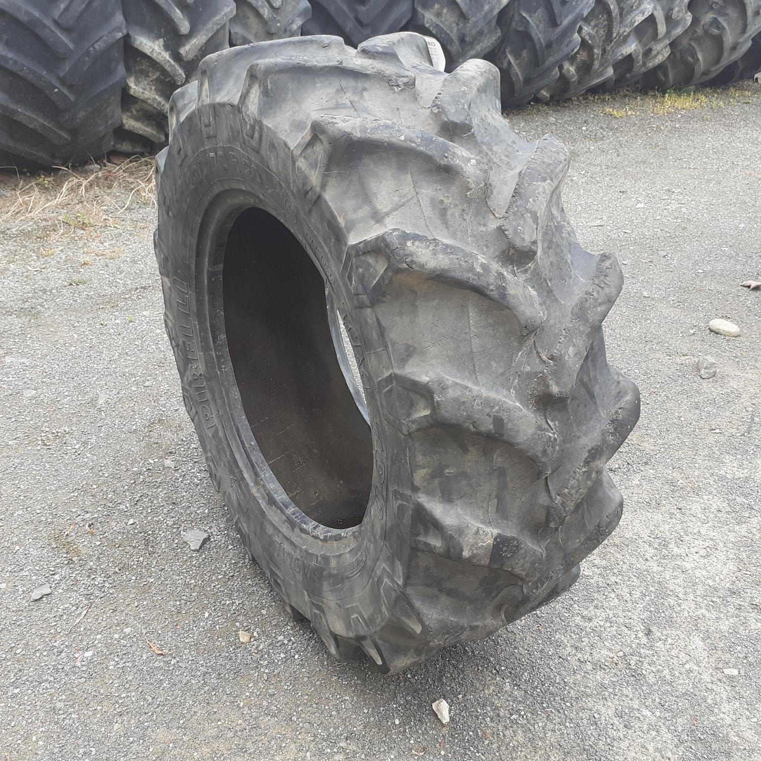  Cauciucuri 320/70R20 Pirelli