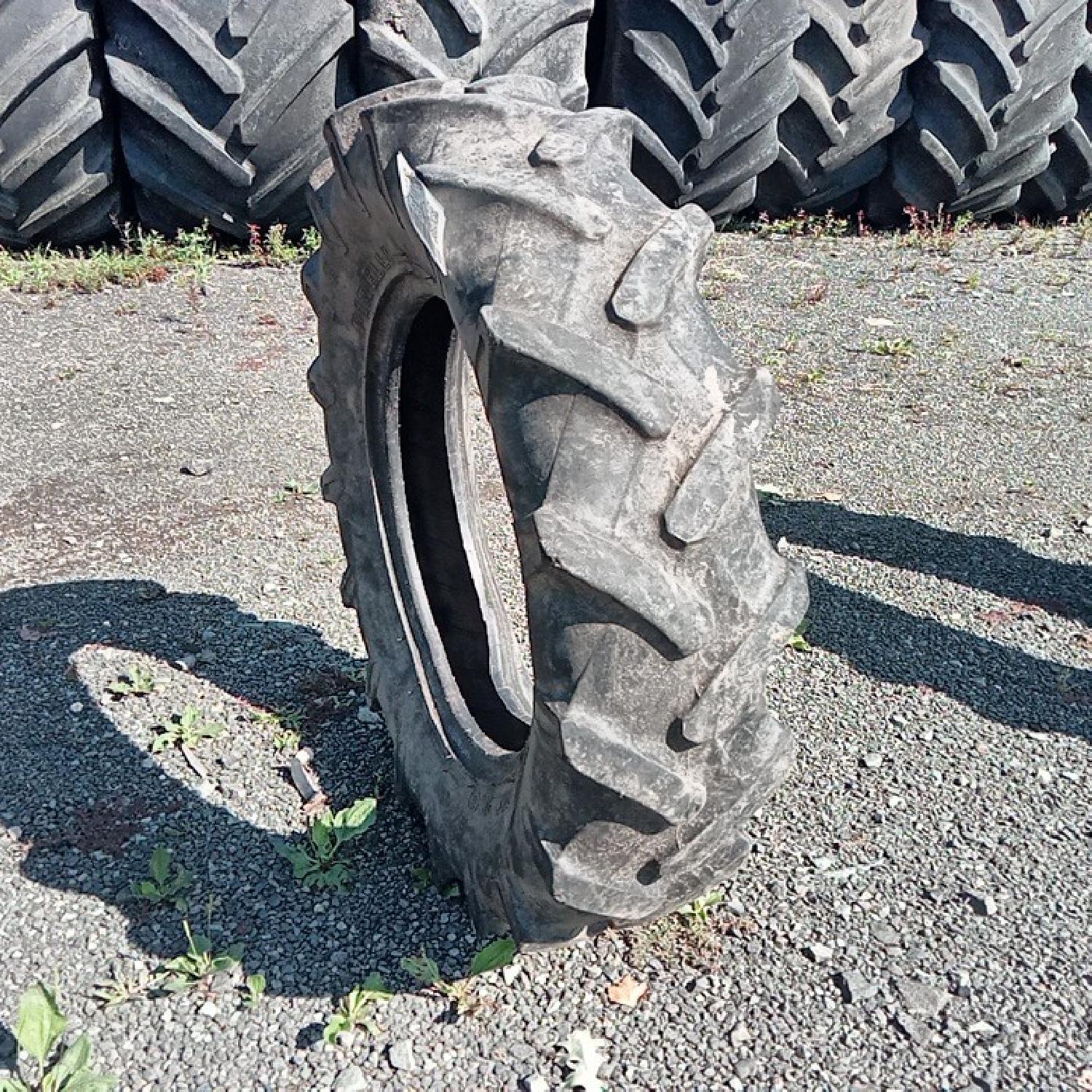  Cauciucuri 7.50-18 (190R18) Pirelli