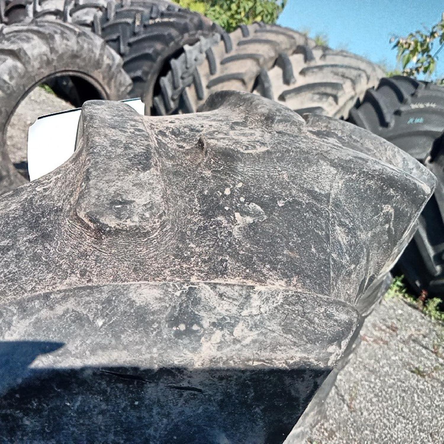  Cauciucuri 7.50-18 (190R18) Pirelli