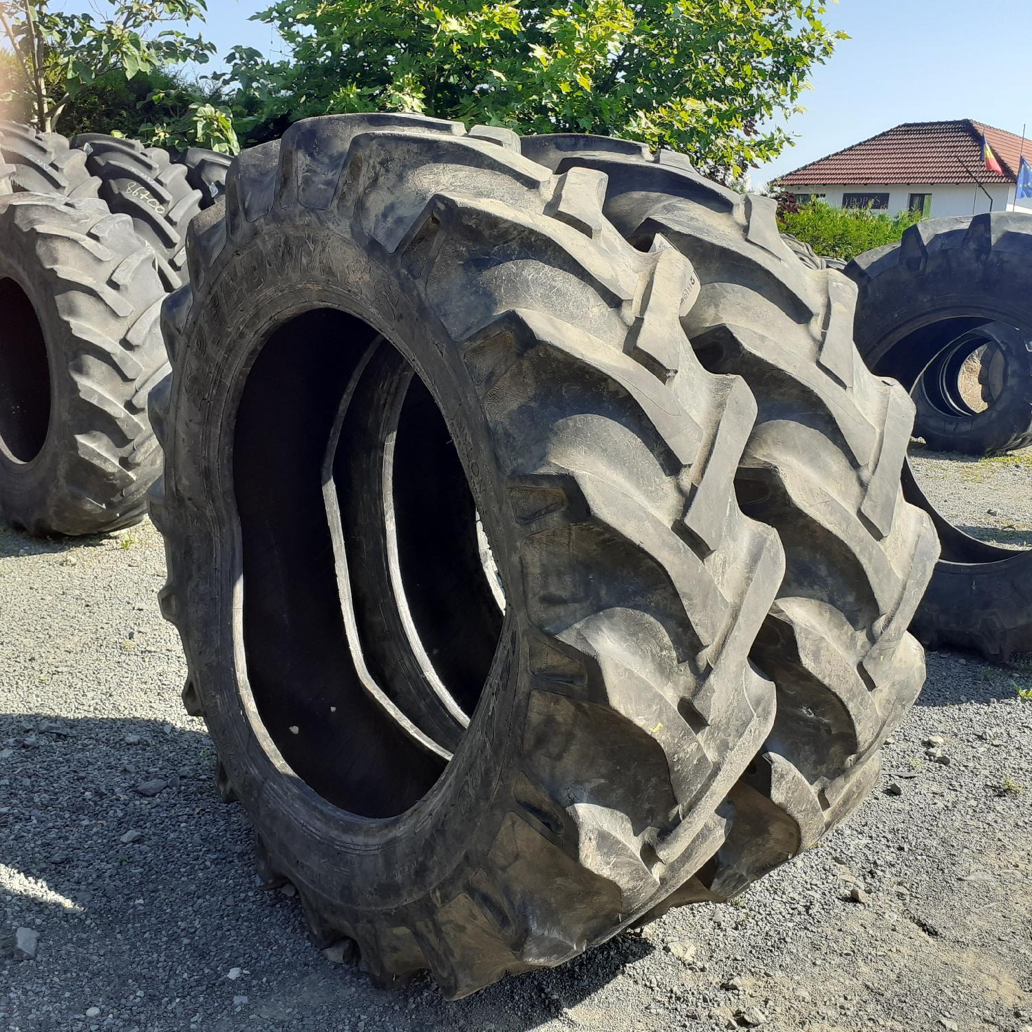  Cauciucuri 12.4-28 (320/85R28) Speedways