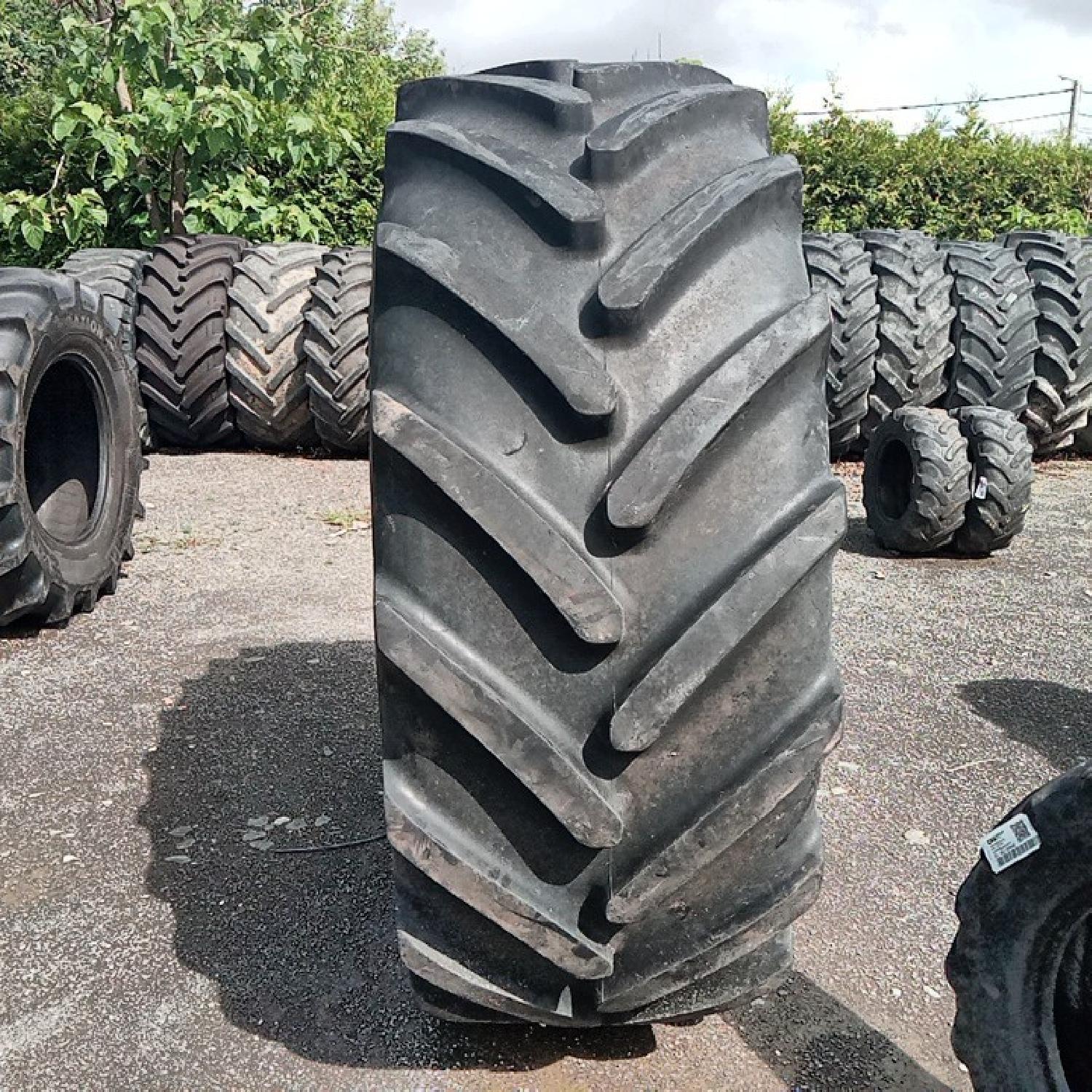 650/65 38 Michelin