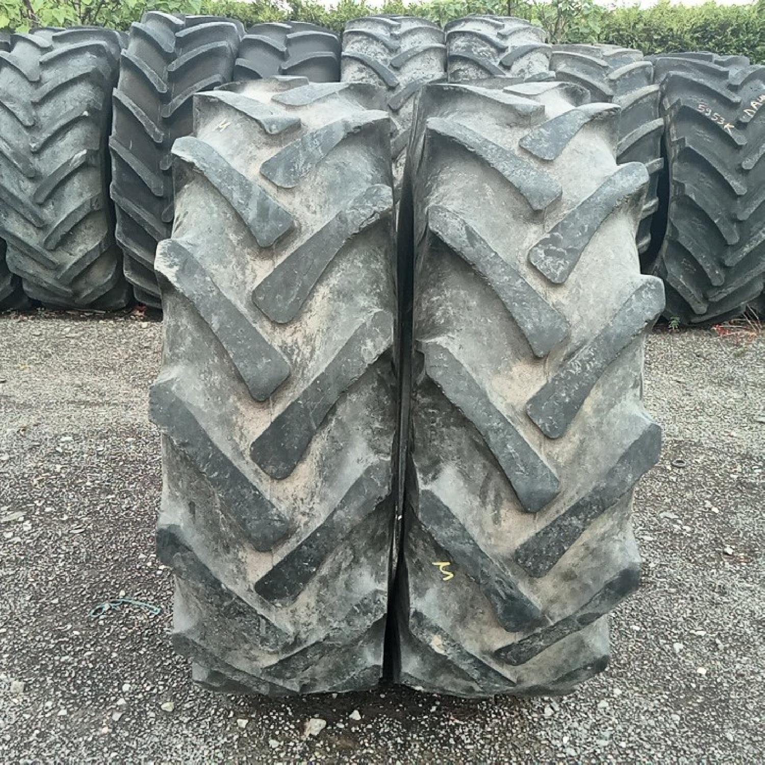  Cauciucuri 14.9-28 (380/85R28) Semperit