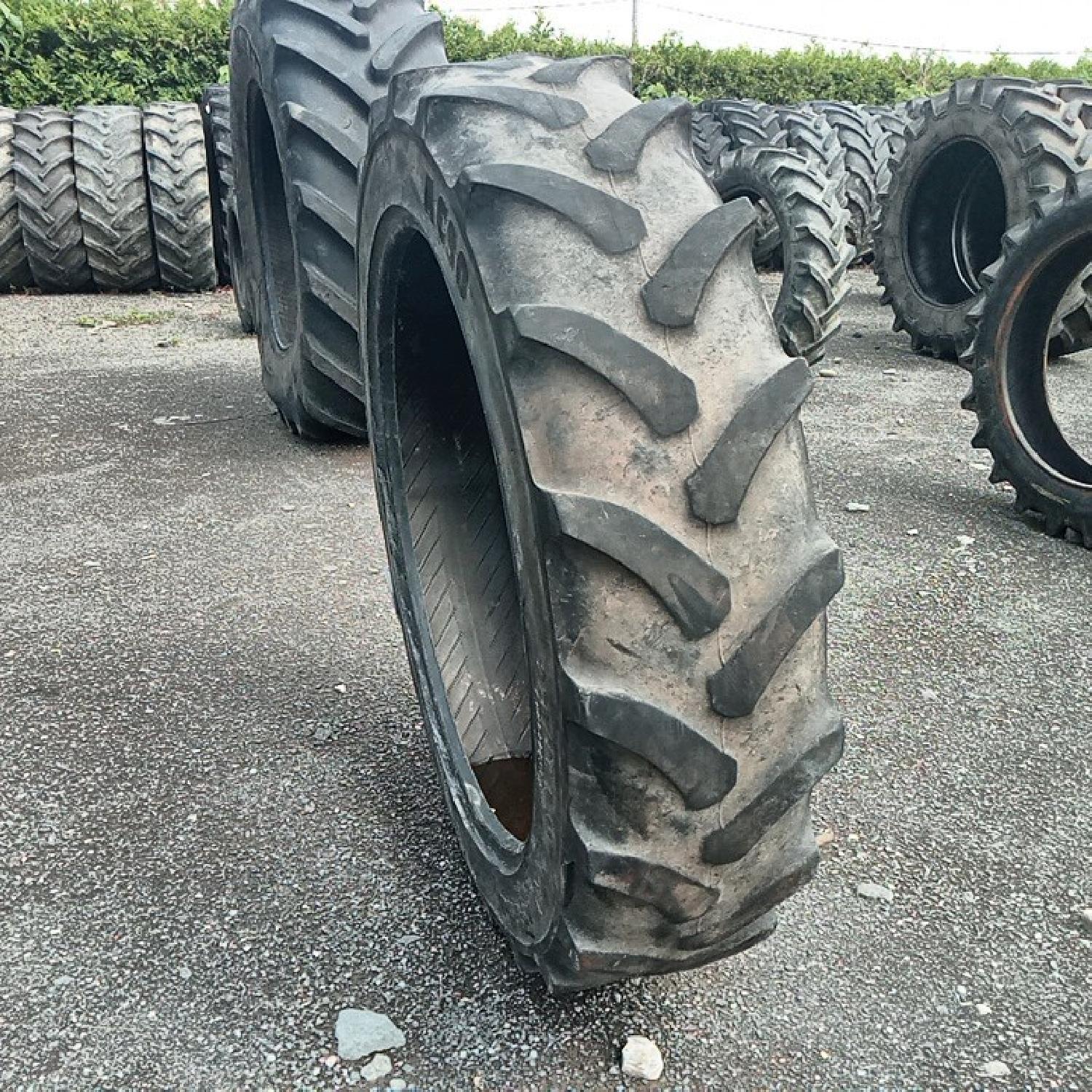  Cauciucuri 270/80R32 Mitas