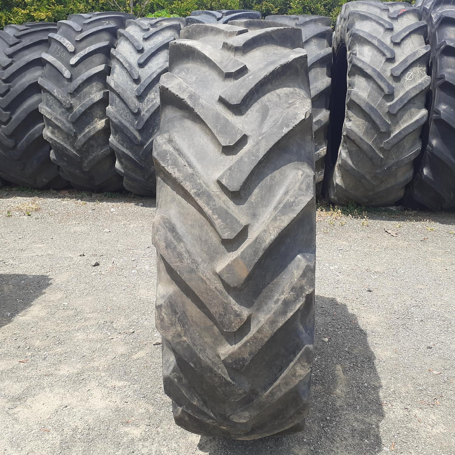  Cauciucuri 14.9-28 (380/85R28) Semperit