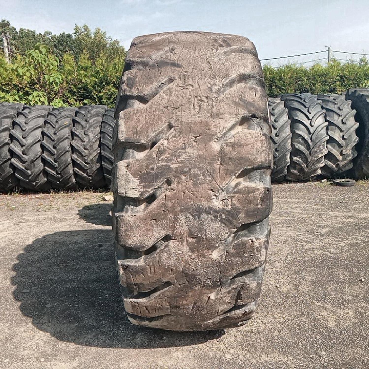  Cauciucuri 29.5R29 Michelin