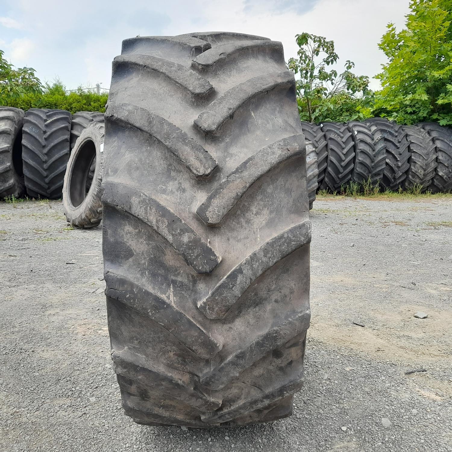  Cauciucuri 440/65R24  Mitas