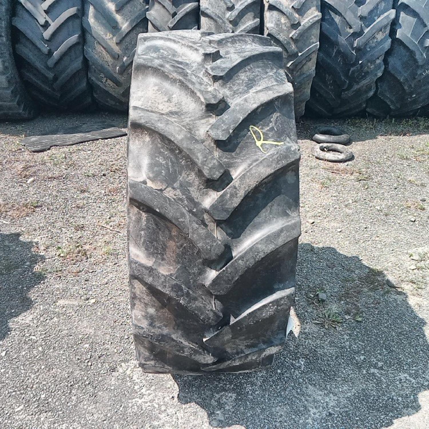  Cauciucuri 440/65R24 Continental