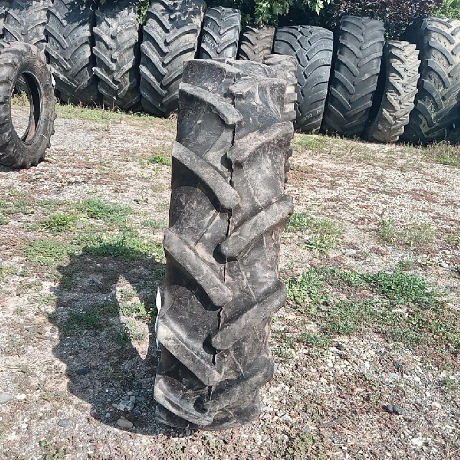  Cauciucuri 7.50-18 (190R18) Pirelli