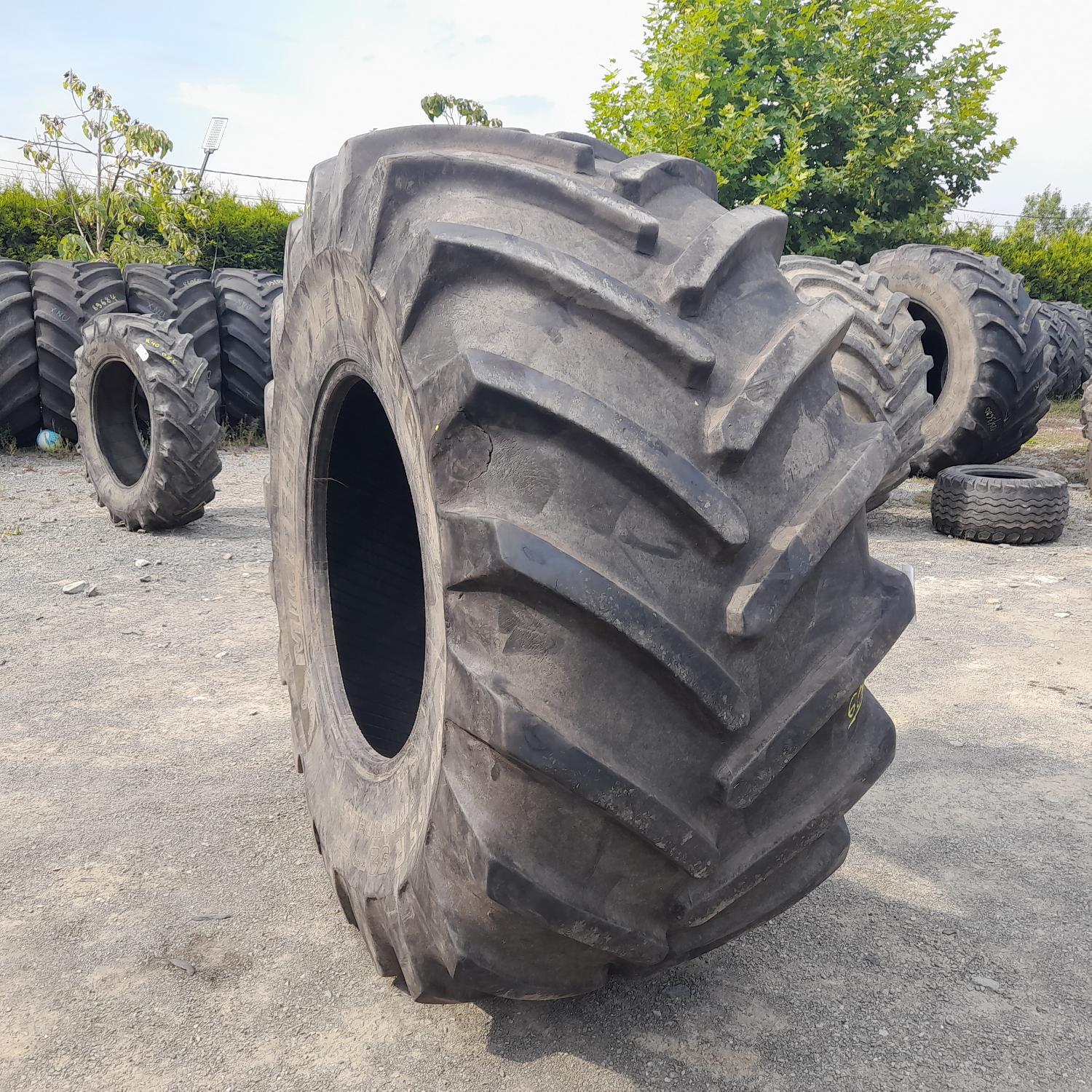  Cauciucuri 800/65R32 Michelin