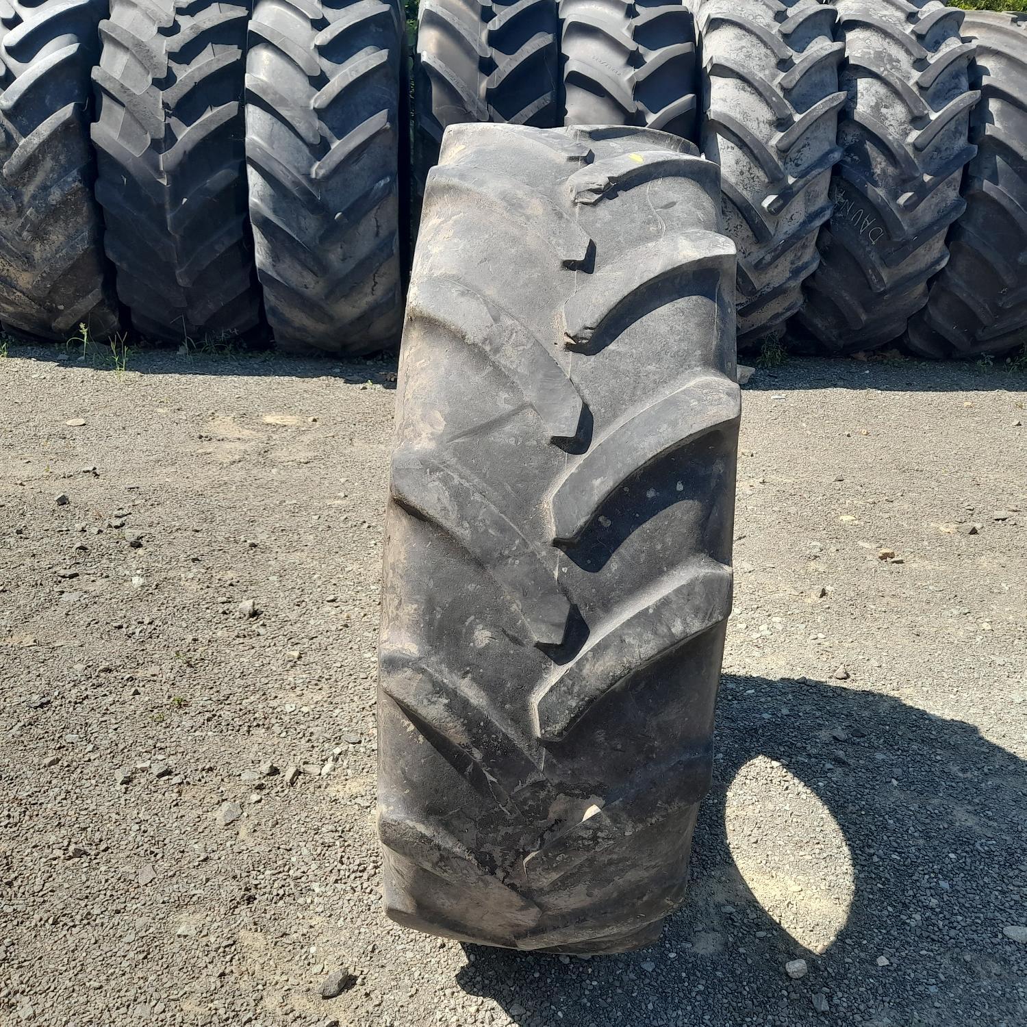  Cauciucuri 340/85R24 Vredestein