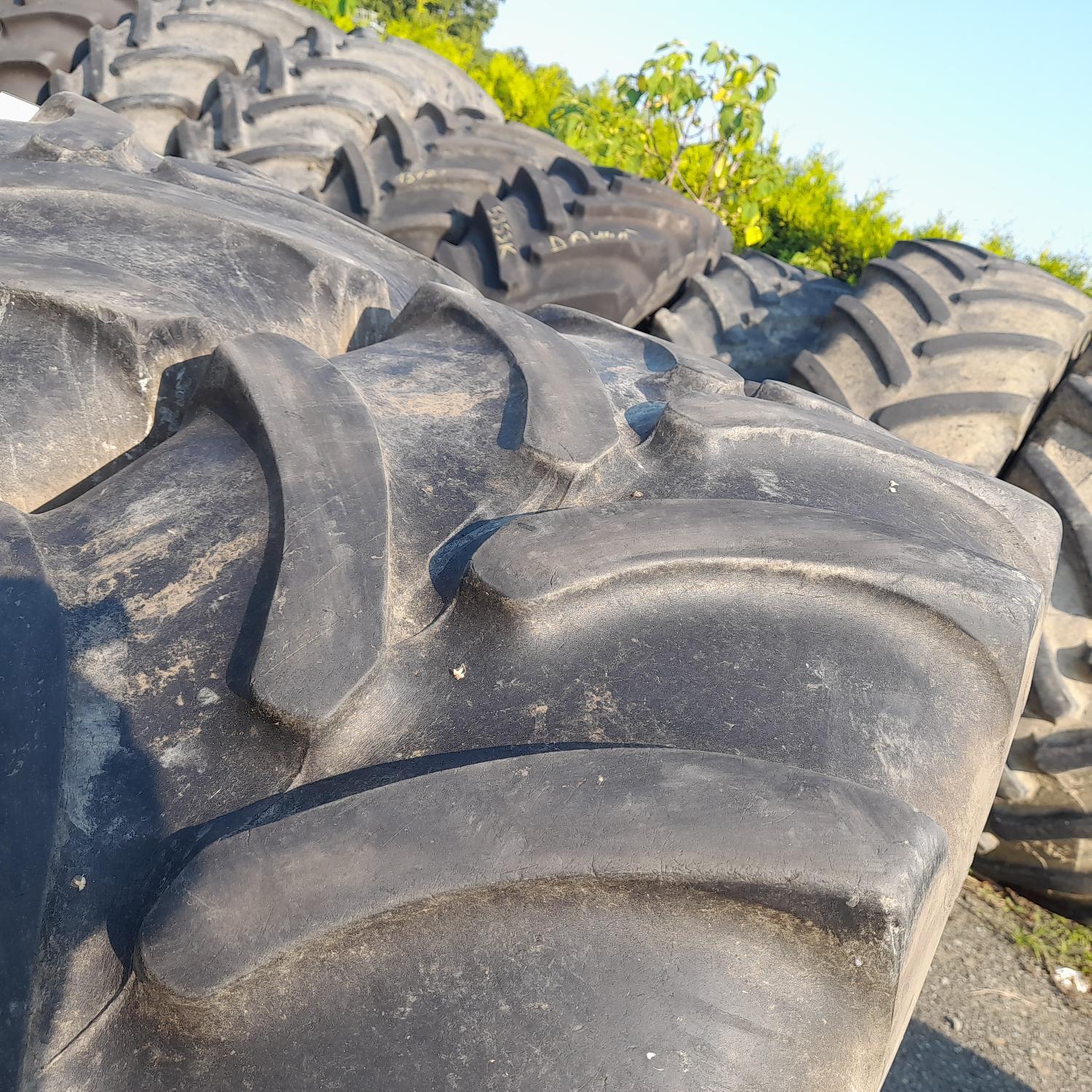  Cauciucuri 440/65R24  Firestone